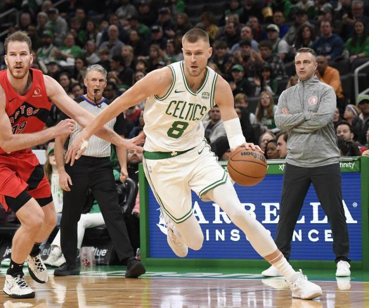 Boston sigue con su gran paso en la NBA