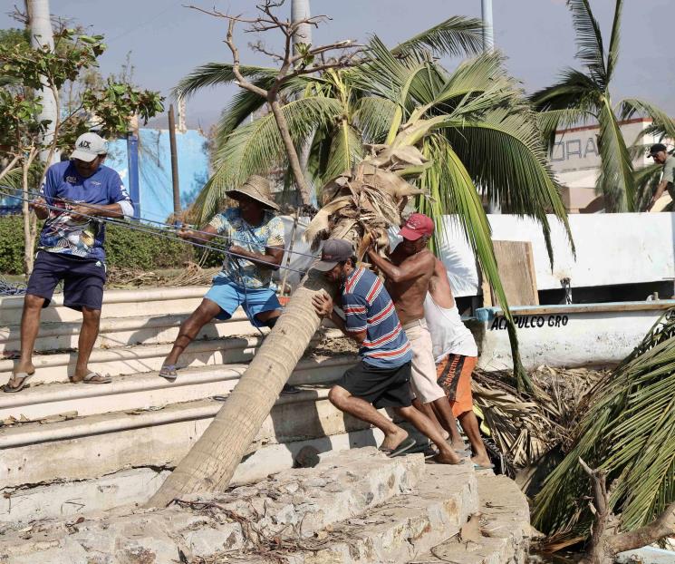 Llaman a ayudar a los trabajadores de Acapulco con sus cotizaciones
