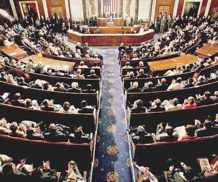 Se aprueba proyecto de ley para evitar cierre gubernamental en EU