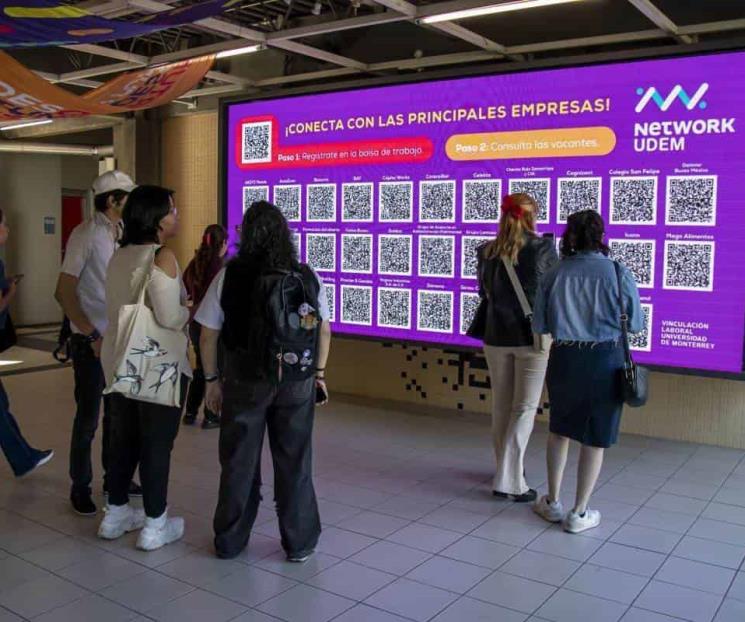 Reciben estudiantes herramientas para el mundo laboral