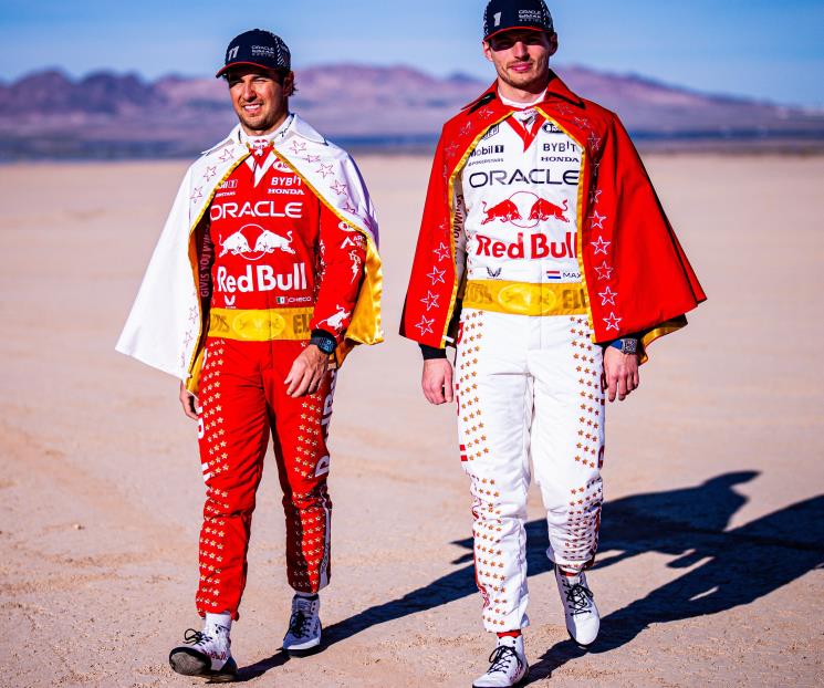 Checo Pérez hace homenaje a Elvis Presley en Las Vegas Checo Pérez hace homenaje a Elvis Presley en Las Vegas