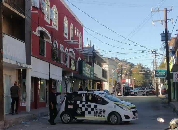 Balean a mecánico en Galeana