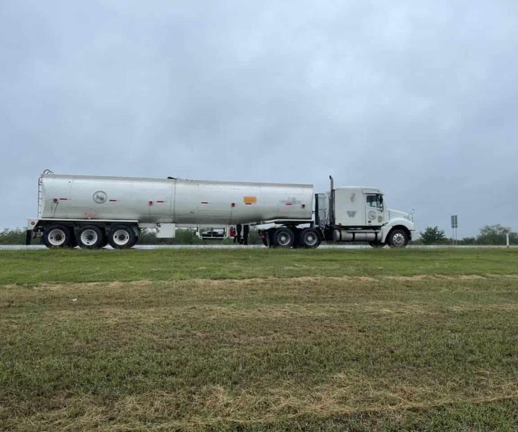 Aseguran combustible robado Aseguran combustible robado