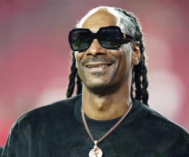 ¡Era broma! Snoop Dogg seguirá fumando y anuncia estufa sin humo ¡Era broma! Snoop Dogg seguirá fumando y anuncia estufa sin humo