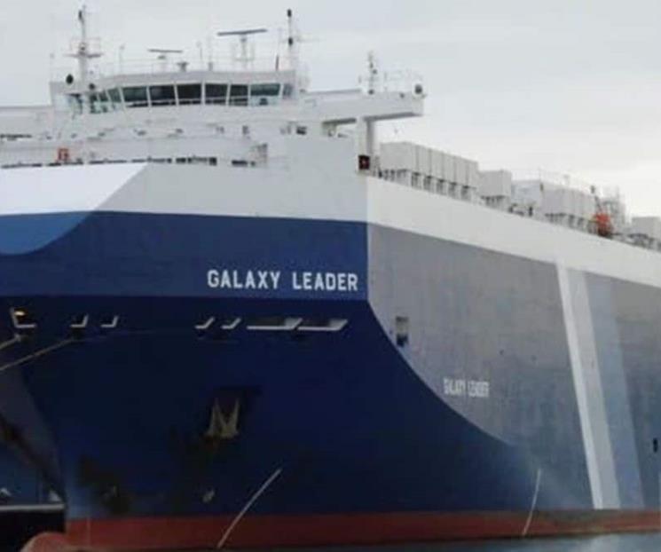 Dos mexicanos, entre la tripulación de buque secuestrado: SRE