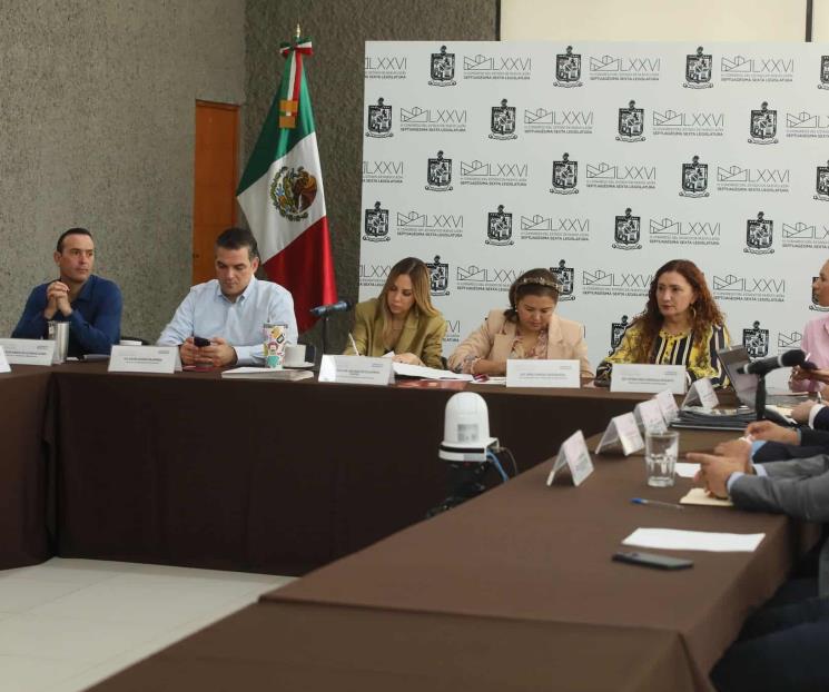 Exigen diputados al Estado cambie su postura