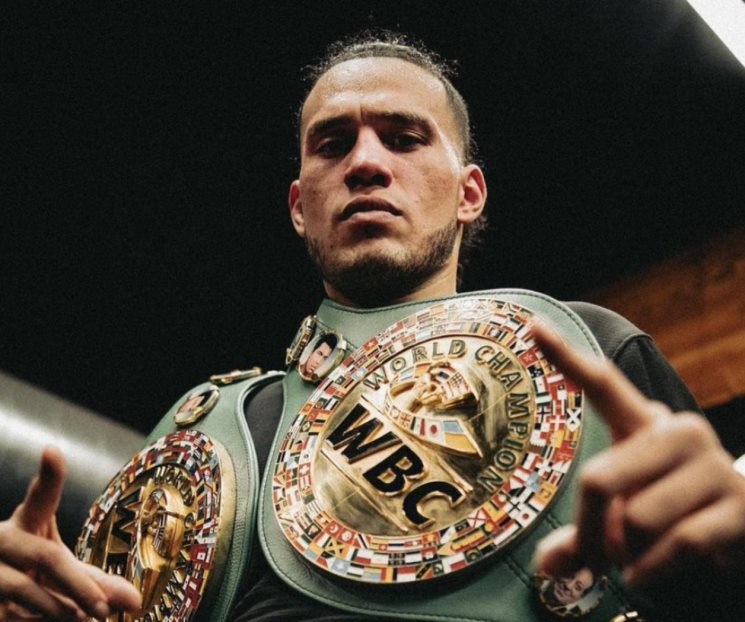 David Benavidez Desafía a Canelo Álvarez David Benavidez Desafía a Canelo Álvarez