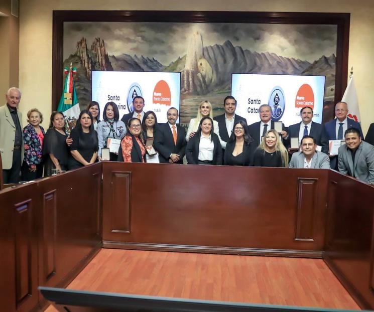 Entregan en SC la medalla ‘Capitán Lucas García’