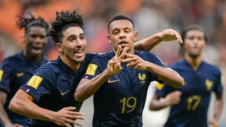 Avanzan Francia y Uzbekistán en Mundial Sub-17