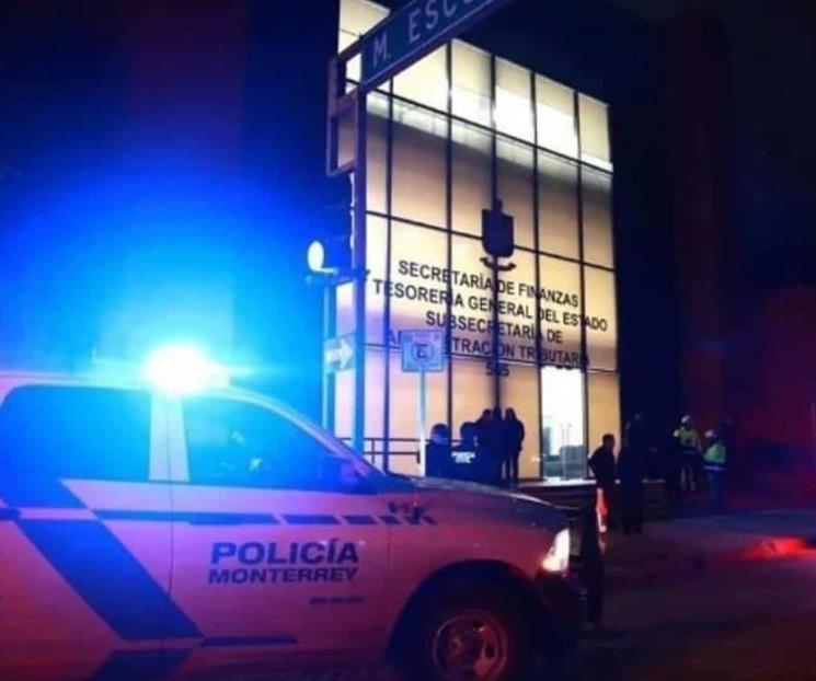 Evacuan Tesorería por amenaza de bomba