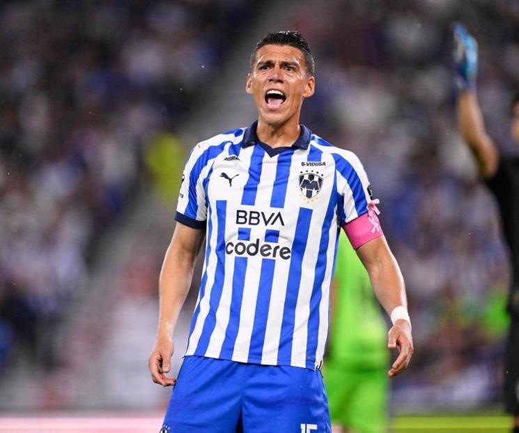 Héctor Moreno renovó contrato con Rayados hasta el 2025