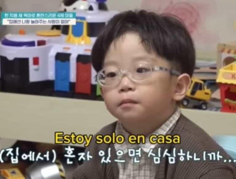 Niño coreano se viraliza por sentirse abandonado por sus papás