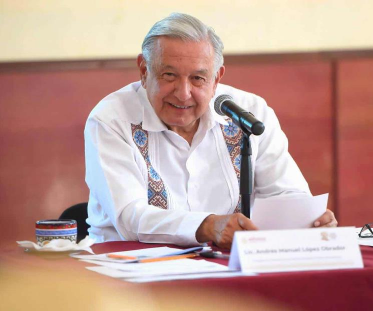 Culpa AMLO a maestros de no poder asistir a inauguración del CRIT