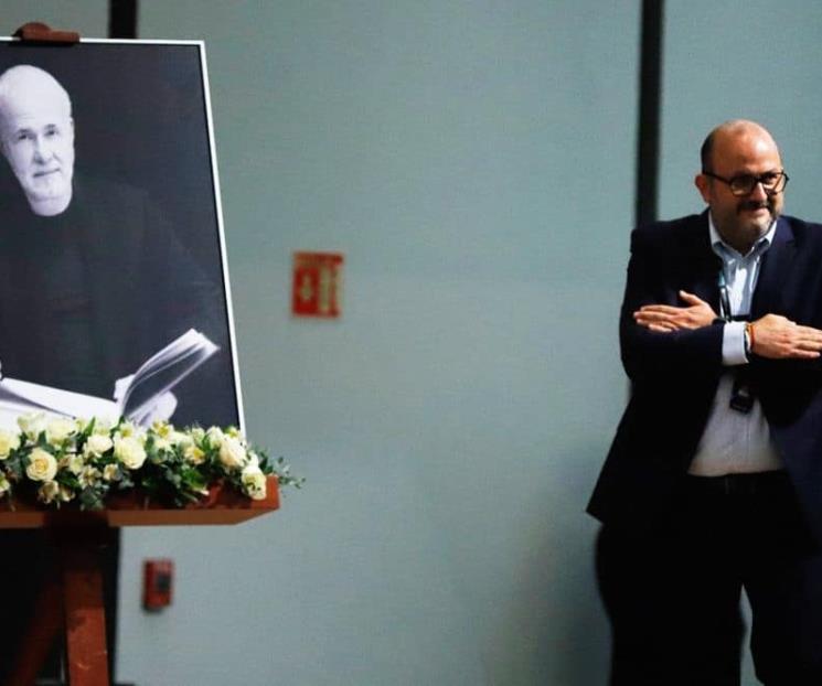 Rinden homenaje a Raúl Padilla López, fundador de FIL de Guadalajara