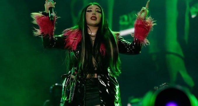 Bellakath conquista el Flow Fest con Reggaetón Champagne