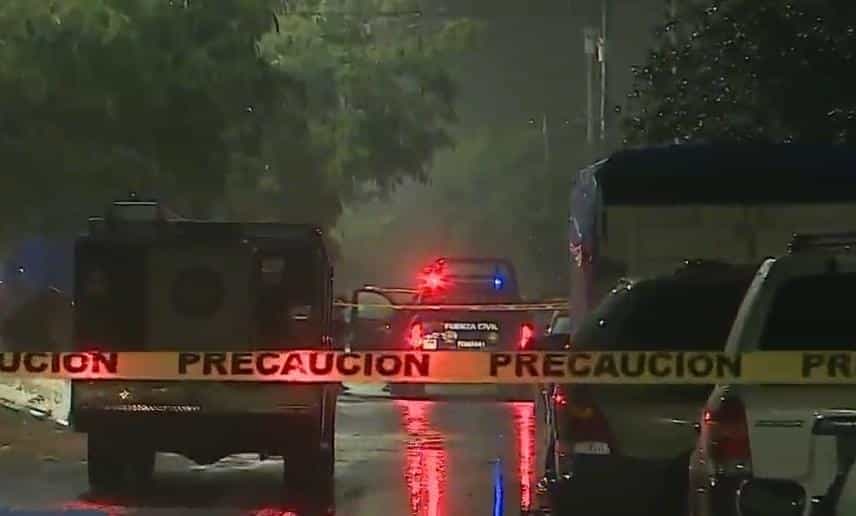 Un hombre fue ejecutado en el interior de su domicilio cuando se encontraba acostado con su pareja, en la Colonia La Alianza, al poniente de Monterrey.