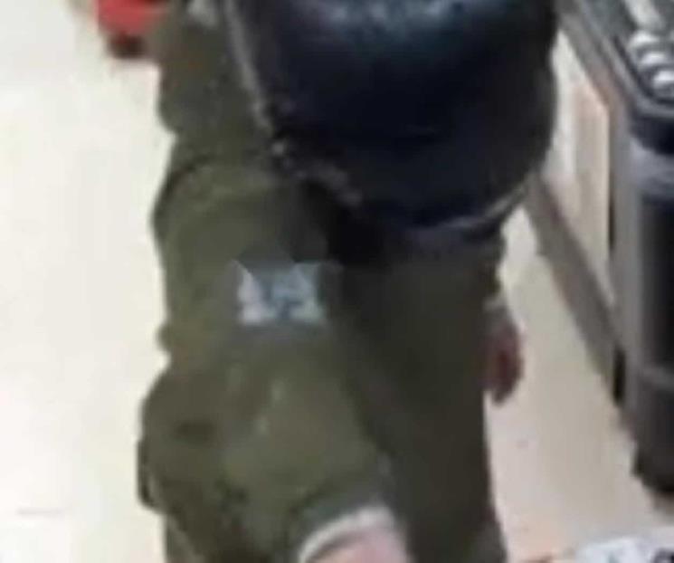 Buscan a delincuente que asaltó tienda de conveniencia en Linares Buscan a delincuente que asaltó tienda de conveniencia en Linares