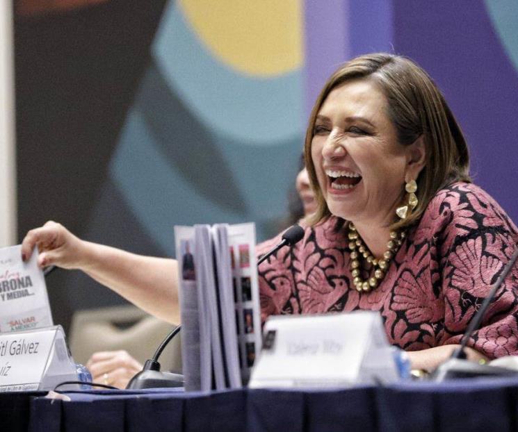 Sheinbaum fue a Palacio Nacional a recibir línea, acusa Xóchitl