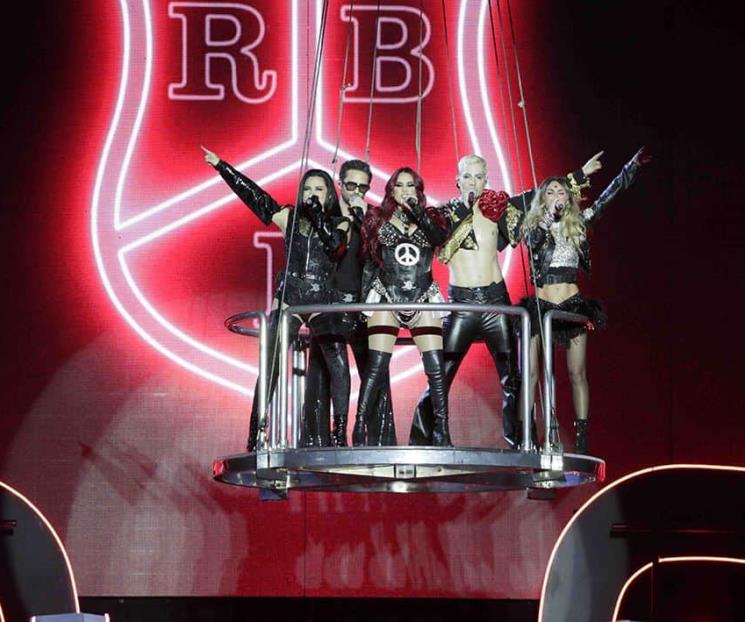 Estallan rebeldía y júbilo en el Foro Sol con RBD