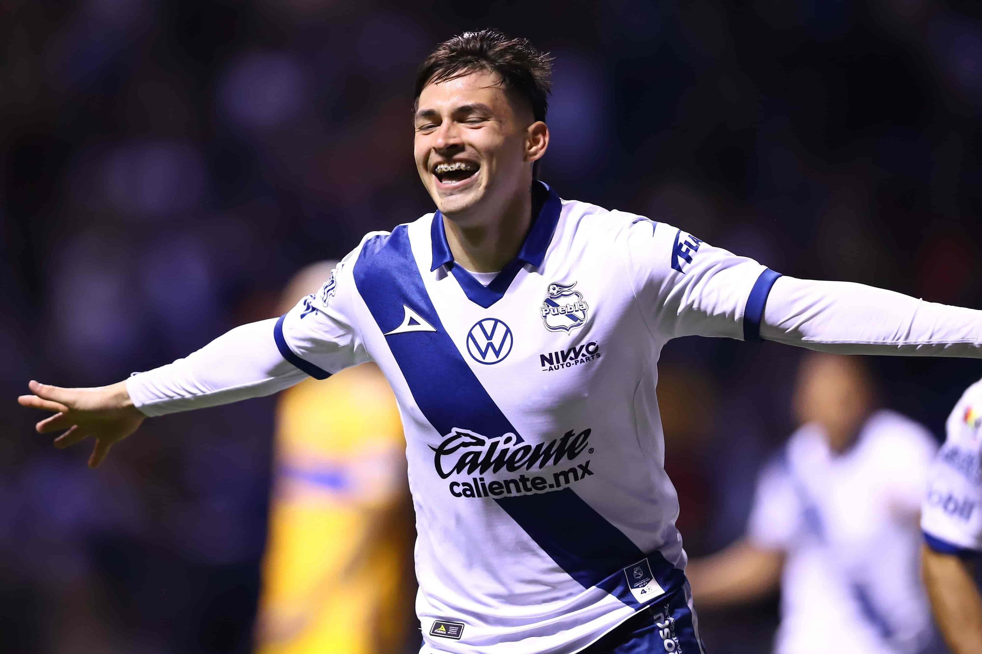 Sebastián Olmedo hace e2l 2-1.