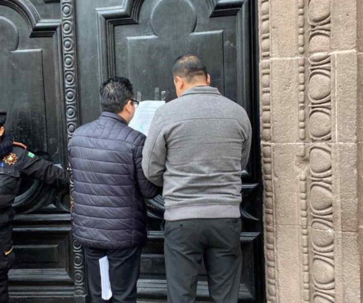 Impiden a Samuel hacer uso de licencia