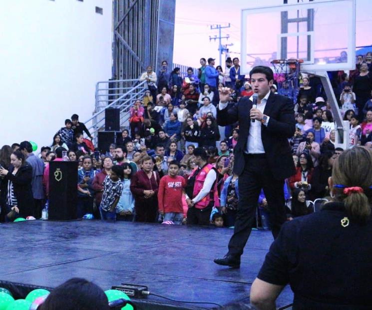 Reconoce Samuel a mujeres PodeRosas