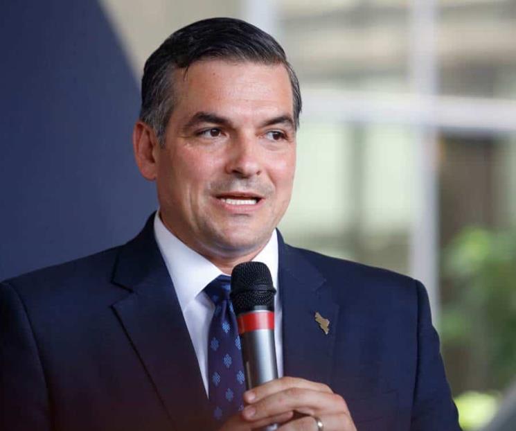 La licencia sigue vigente, dice Mauro Guerra