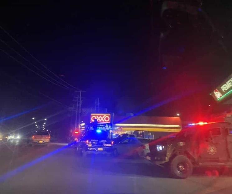 Empleado de tienda en Linares resulta lesionado en asalto