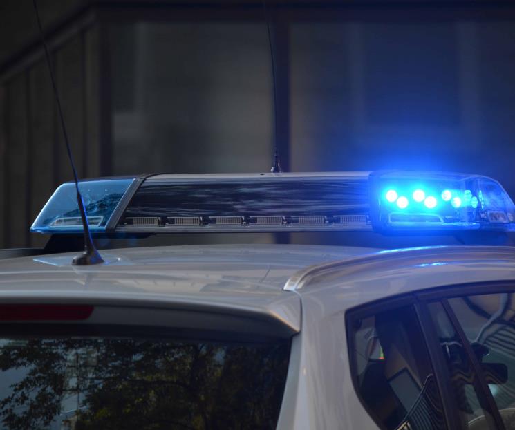 Estrellan y abandonan auto tras persecución en Guadalupe