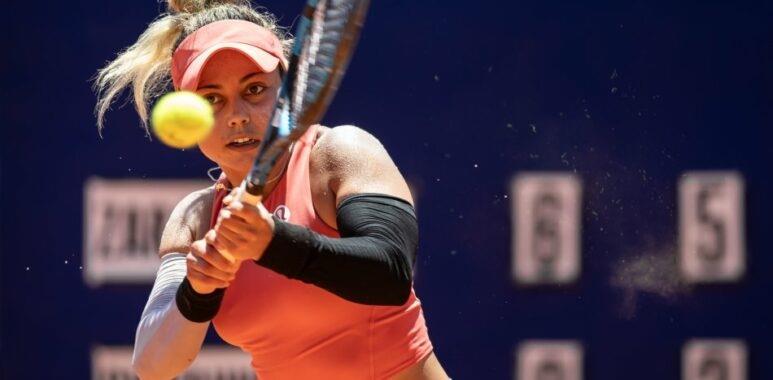 Queda Renata fuera en Argentina