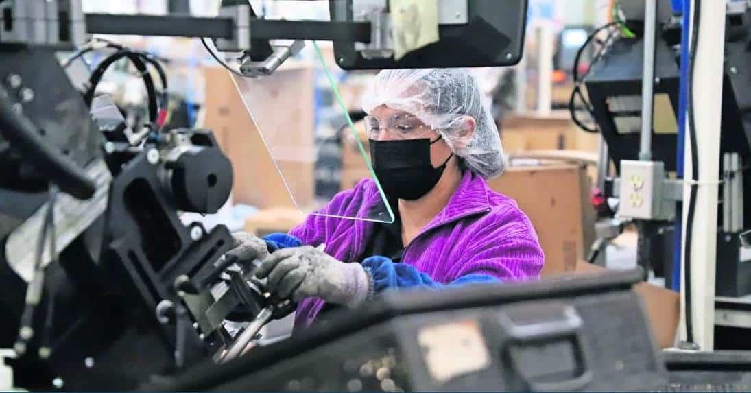 Proceso no frenará dinámica del nearshoring en México: Scotiabank