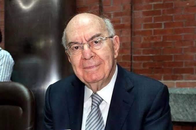 Fallece el empresario Alejandro Garza Lagüera Fallece el empresario Alejandro Garza Lagüera