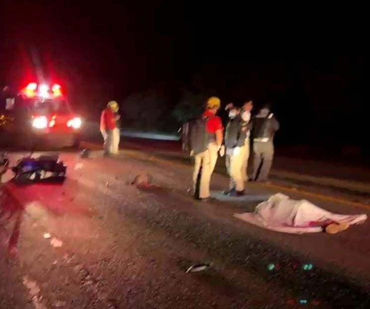 Muere motociclista tras estrellarse con tráiler en General Terán