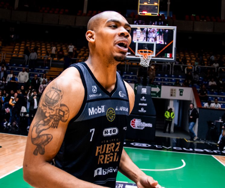 Va Fuerza Regia por primer golpe