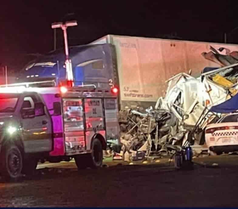 La pareja que perdió la vida en una choque múltiple registrado en la Caseta de Cobro Carbonera-Ojo Caliente, cerca de Saltillo, Coahuila, eran originarios de Galeana, Nuevo León.