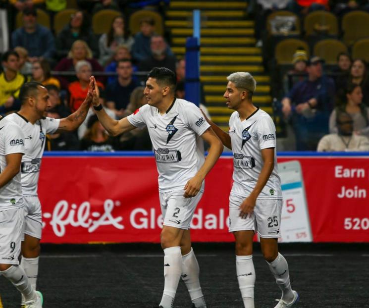 Sigue Flash invicto en la MASL