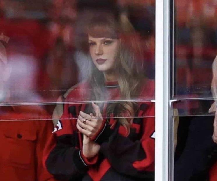 Vuelve Taylor Swift a Kansas City para apoyar a Travis Kelce