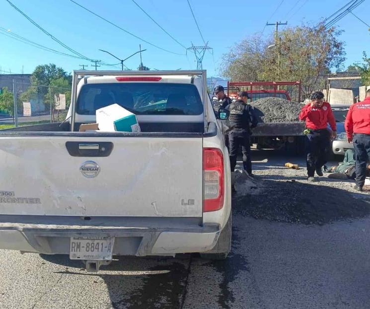 Arrolla a peatón en parada de camiones