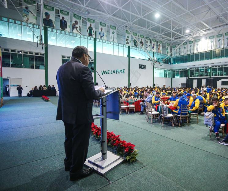 Ofrece UANL desayuno a sus atletas