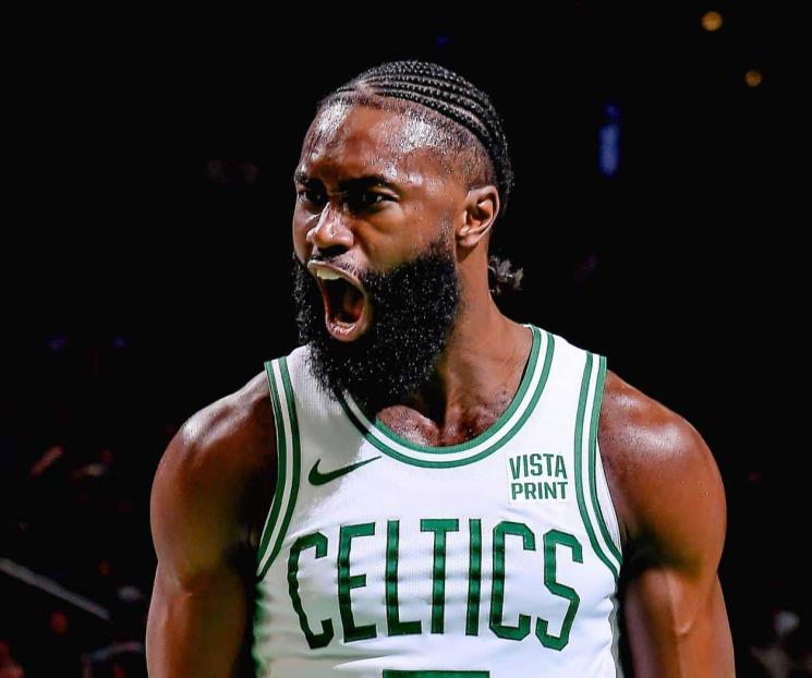 Celtics ganan y siguen en la cima