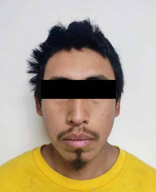 A casi un año de privar de la vida a dos personas y lesionar a otra, en el municipio de Benito Juárez, un hombre fue sentenciado a 50 años de prisión.