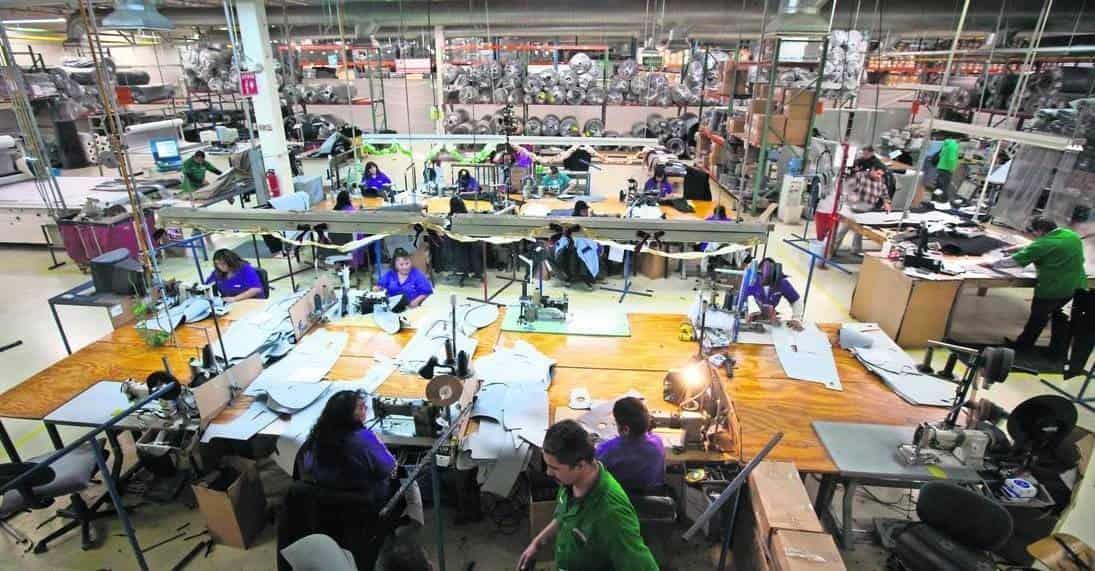 Actividad industrial liga ocho meses al alza en octubre: Inegi