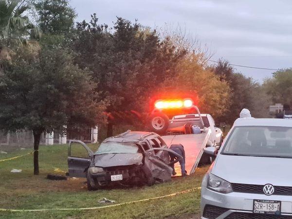 Volcadura en Montemorelos deja una persona sin vida y otra herida