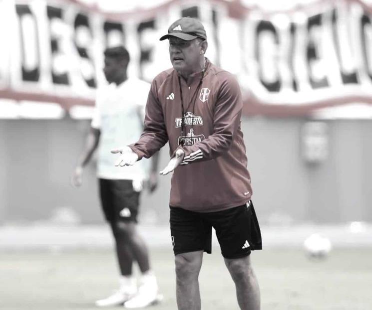 Ex DT de Cruz Azul es cesado como técnico de Perú