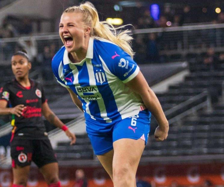 Carlee Giammona es baja en Rayadas de cara al siguiente torneo