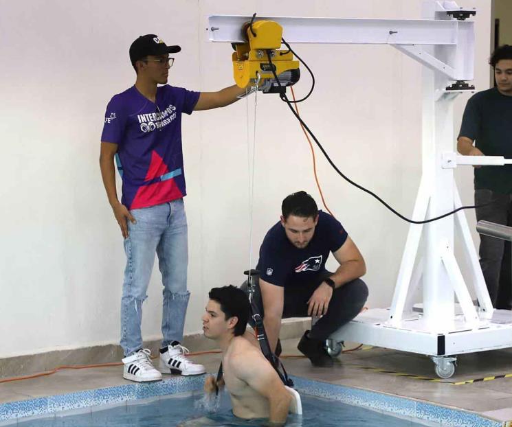 ¡Ingeniería! Alumnos crean y donan grúa para niños con discapacidad ¡Ingeniería! Alumnos crean y donan grúa para niños con discapacidad