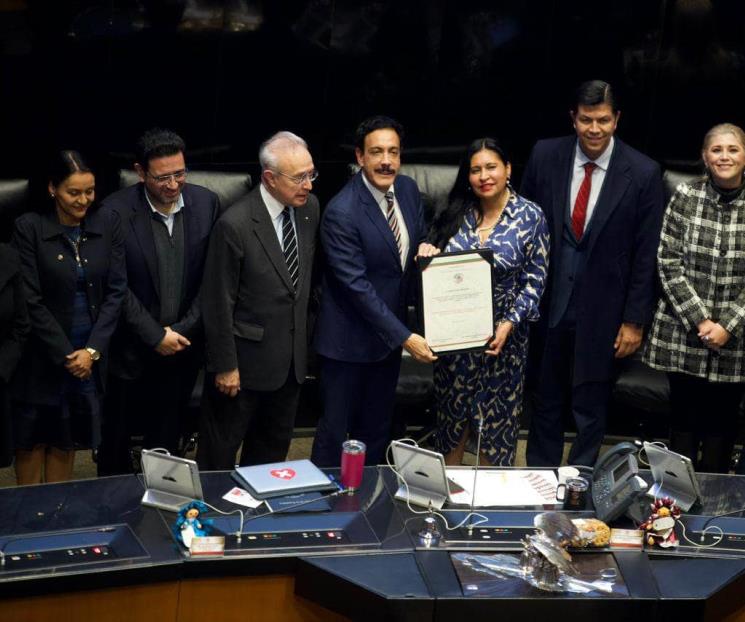 Ratifican a Omar Fayad como cónsul de México en Noruega Ratifican a Omar Fayad como cónsul de México en Noruega