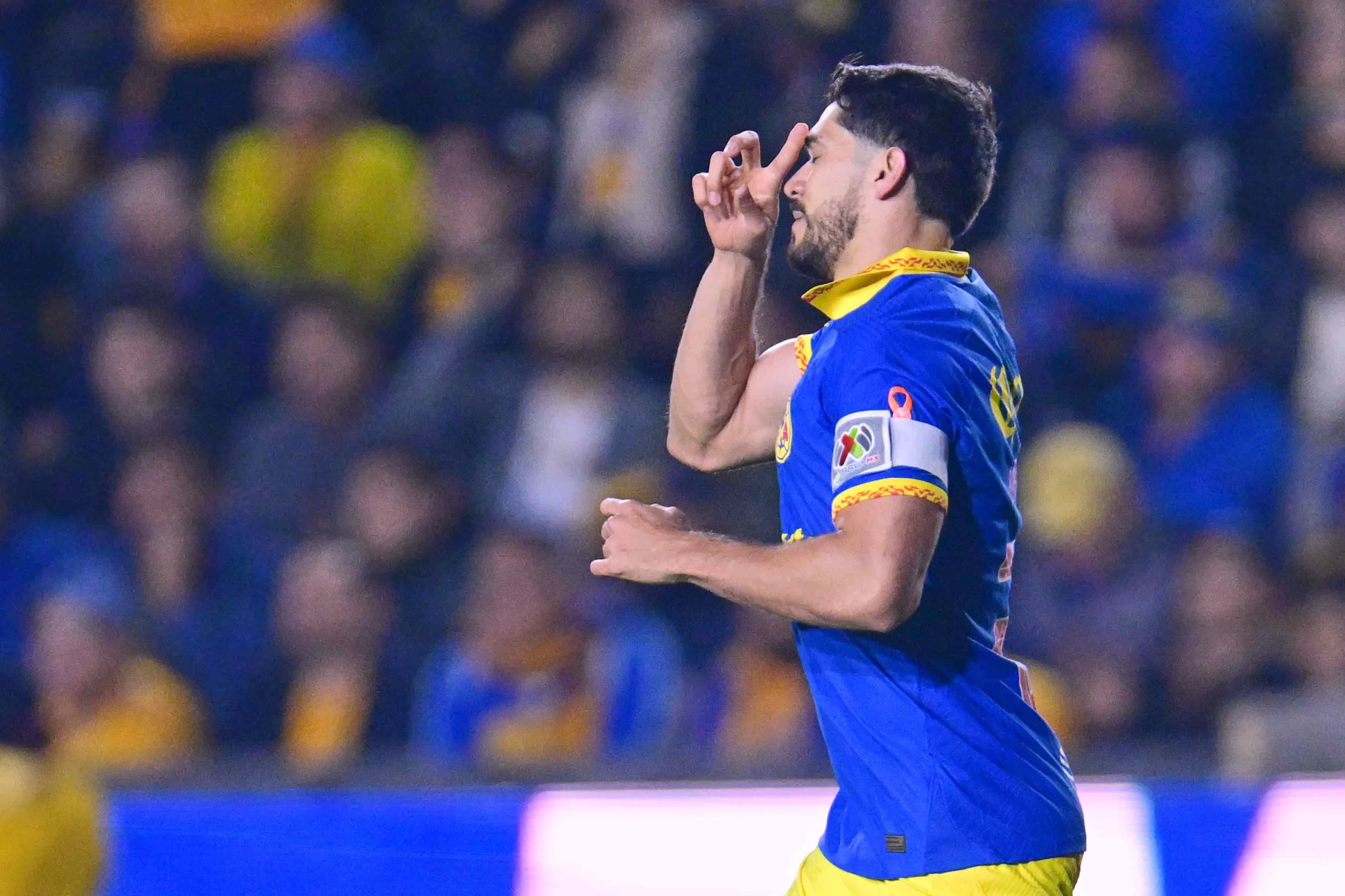 Henry Martin hace 1-0 por la vía penal.