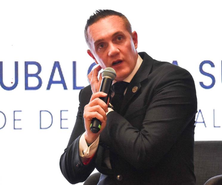 Adrián Rubalcava renuncia al PRI para apoyar a Sheinbaum