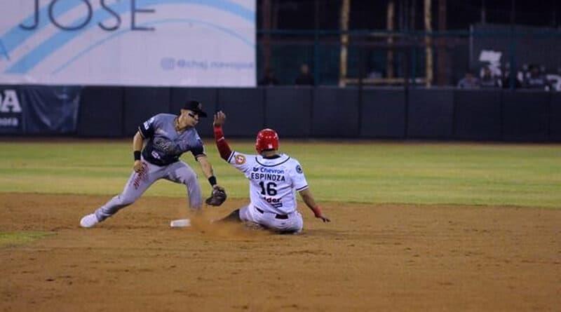 Sultanes iguala serie ante los Mayos